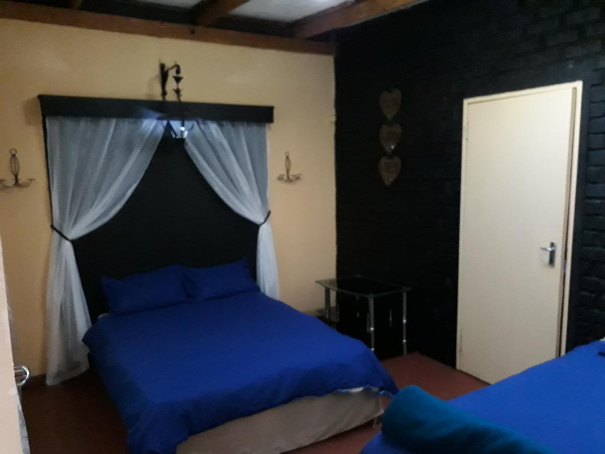Paljas Backpackers 호텔 포체프스트룸 외부 사진